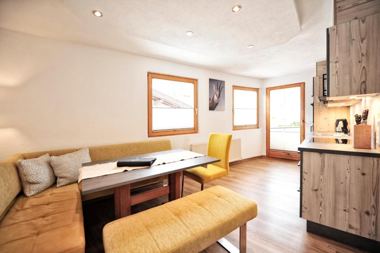 Apartment Summit *