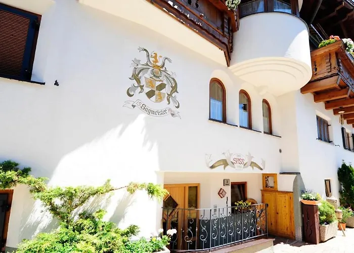 Summit Residence